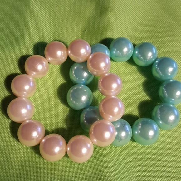 BRACELETS - Picture 1 of 4